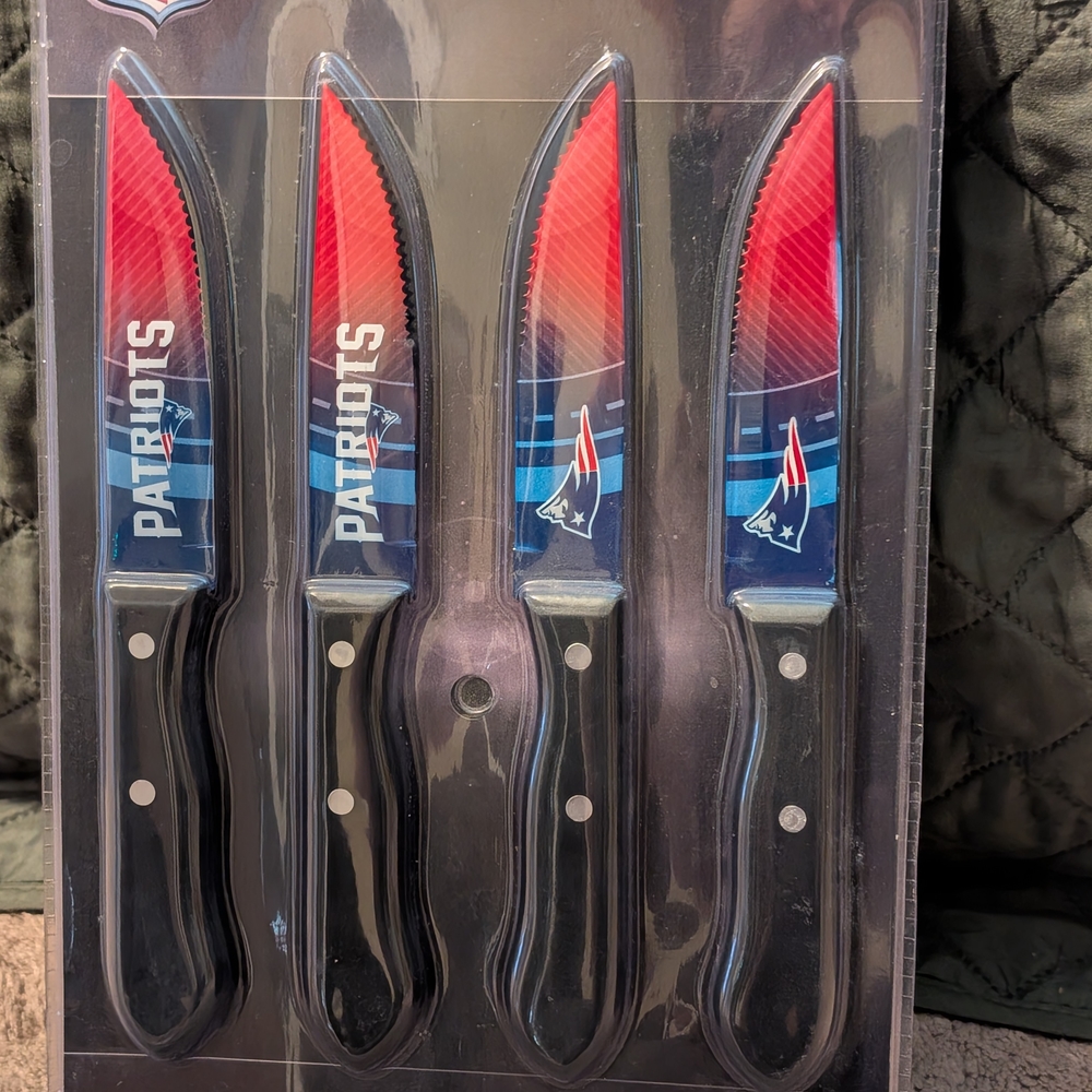 New England Patriots Steak Knife Set Brand New